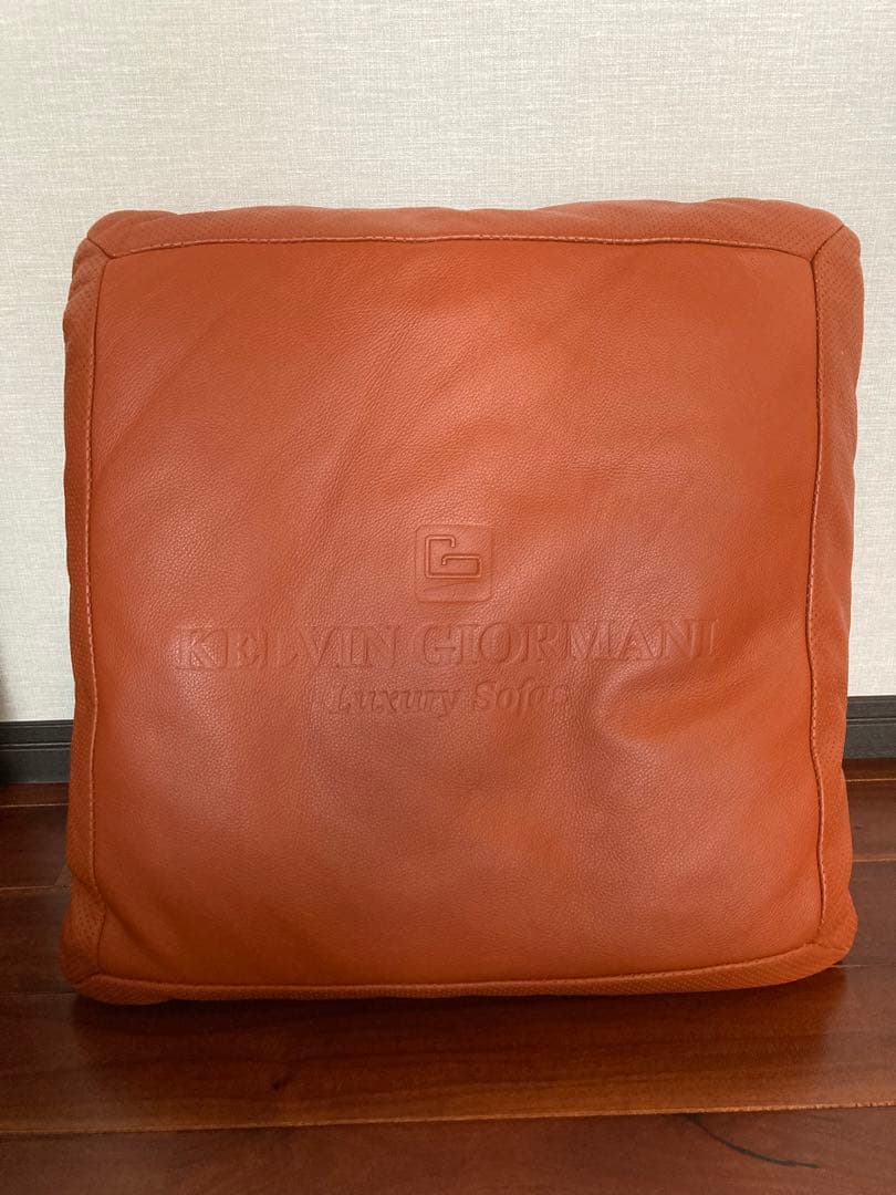 ケルヴィンジョルマーニ レザークッション セット　ブラウン