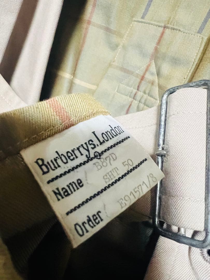BURBERRYS トレンチコート バーバリー ロンドンイングランド 柄 y2k