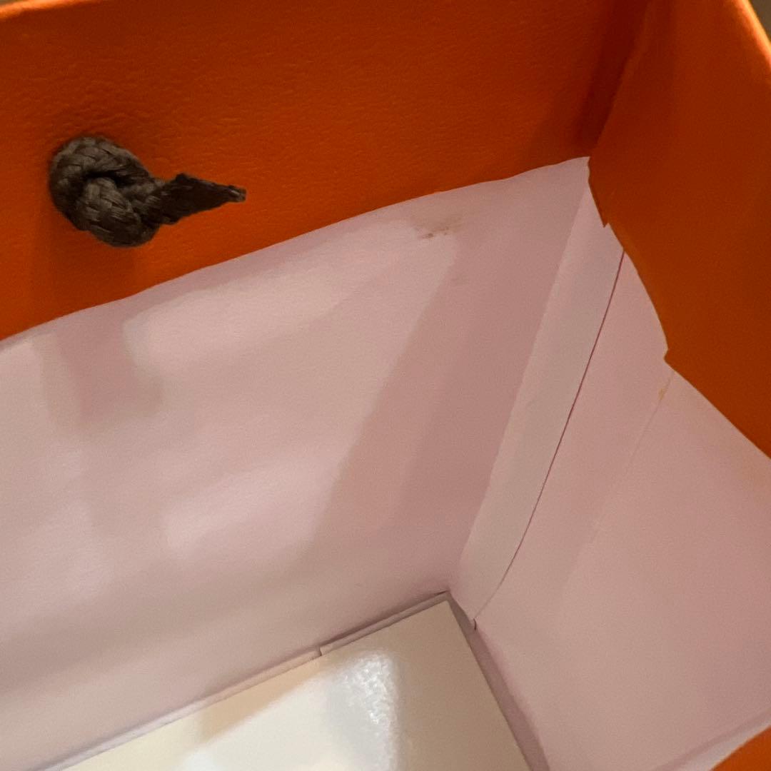 エルメス スカーフ　カレ90 《シュヴァル・ドゥ・フェット》