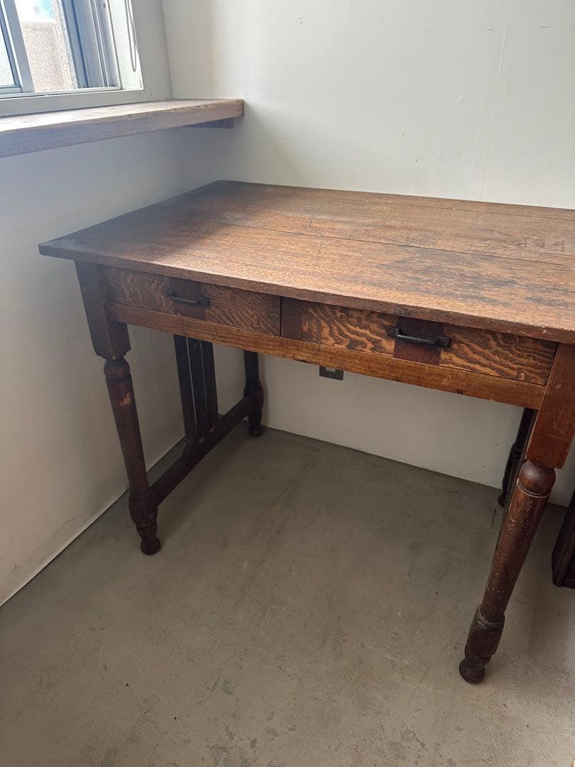 ヴィンテージ　アンティーク　木製デスク ダークブラウン 2引き出し