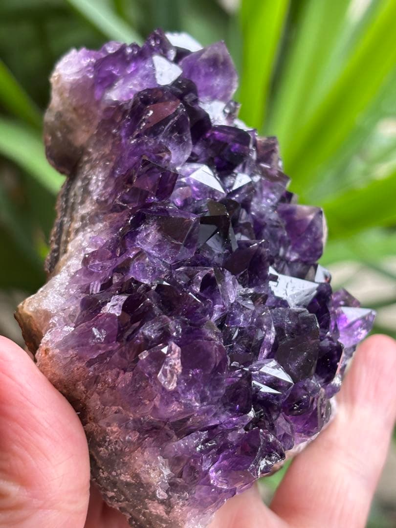 最上級AAA ウルグアイ産アメジスト　401g 濃厚紫　照り艶有り　美しい