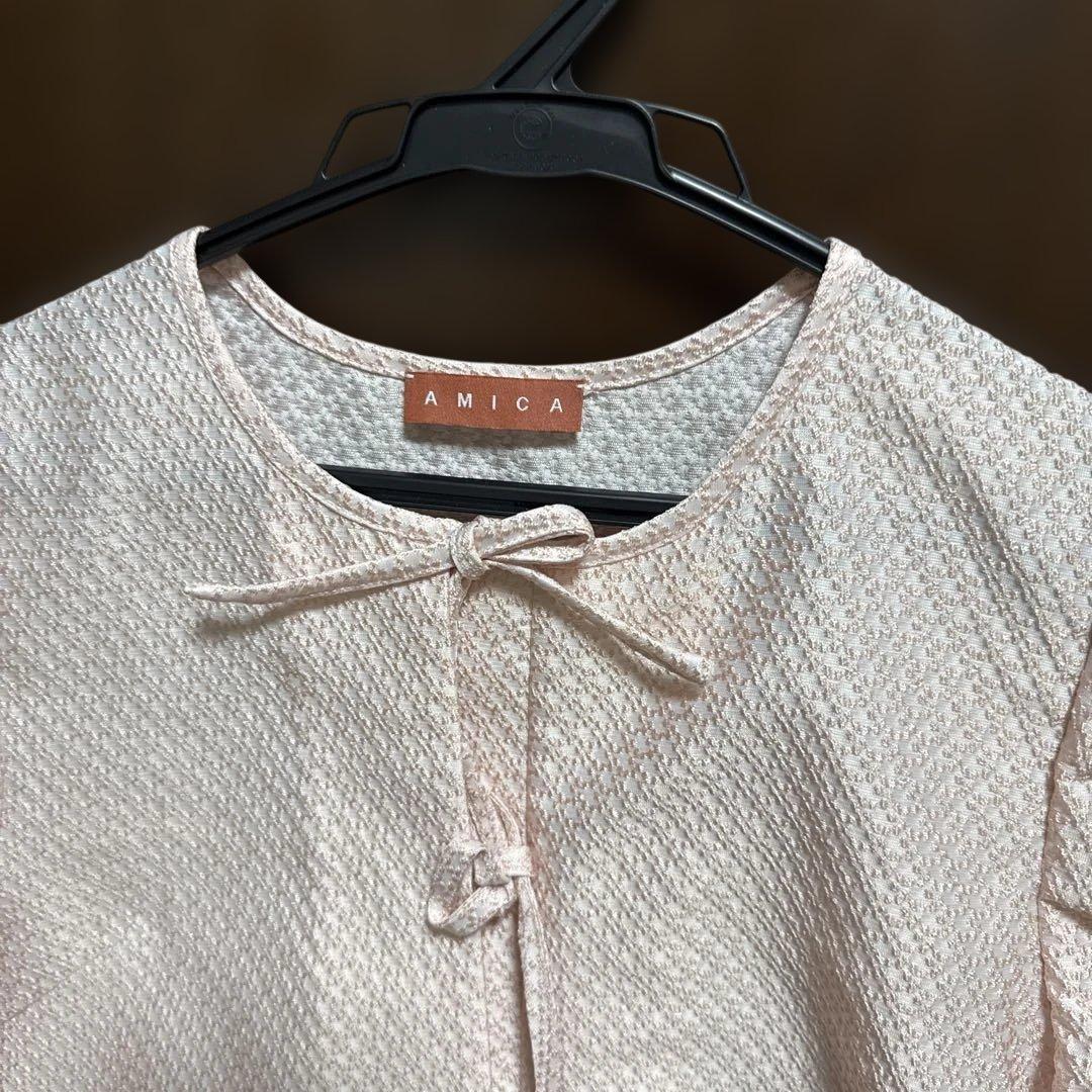 新品未使用タグ付き　AMICA パフスリーブ ピンクシャツ
