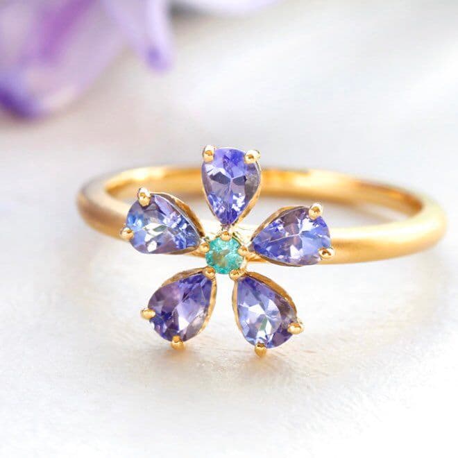 ビズー Bizoux K18イエローゴールドリング フルラージュ 6号