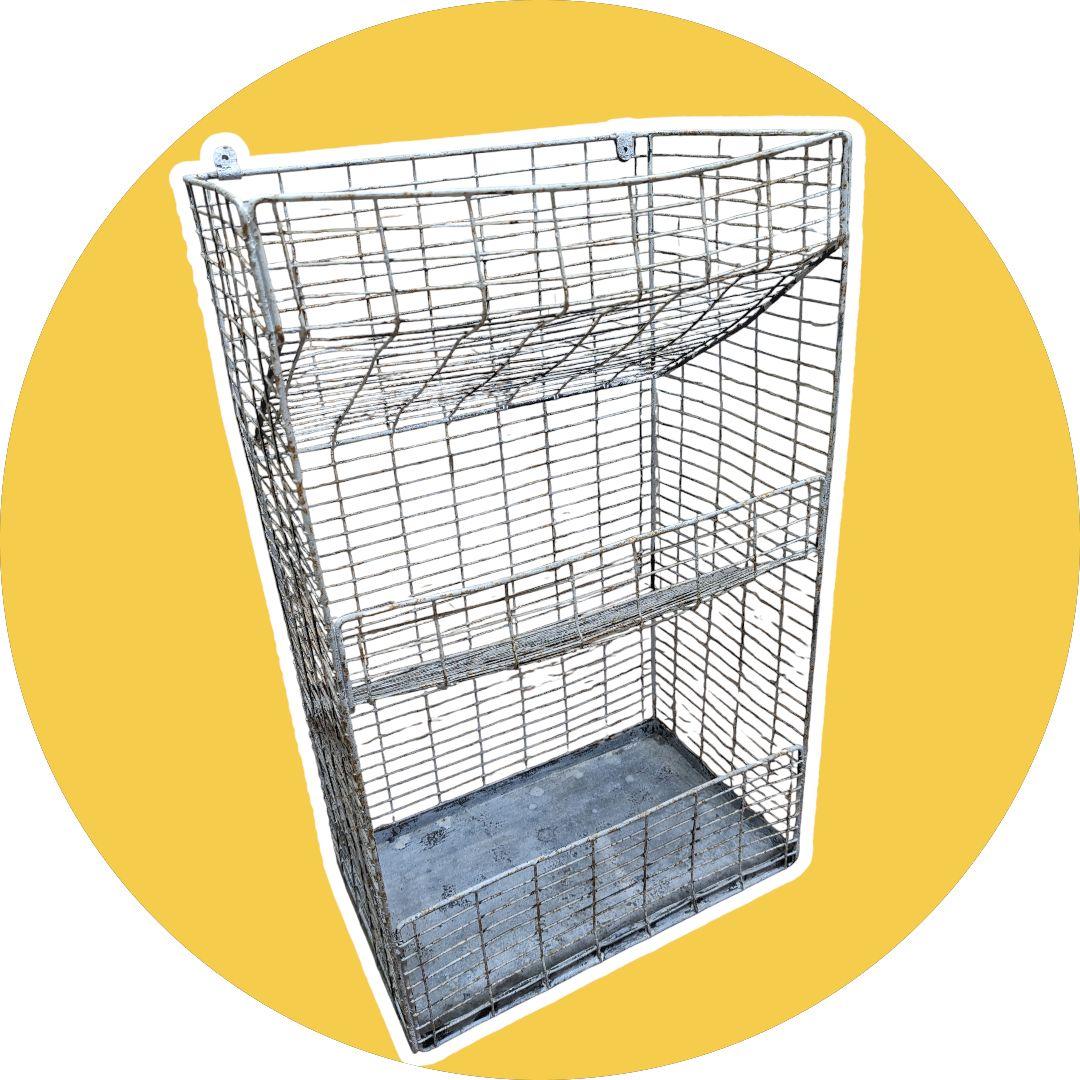 シャビー　昭和レトロ　金属製ワイヤーラック　使い方はあなた次第