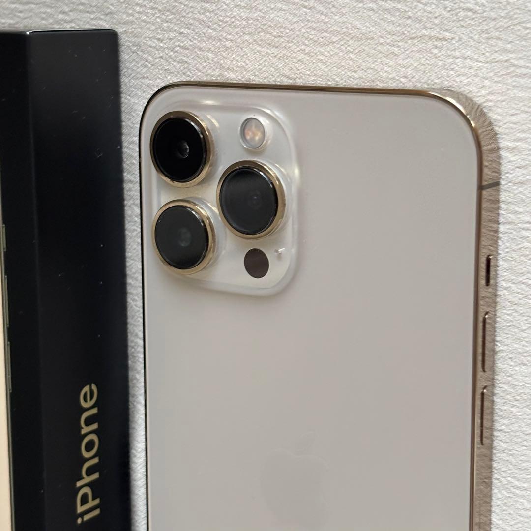 Apple iPhone 13 Pro Max ゴールド 本体
