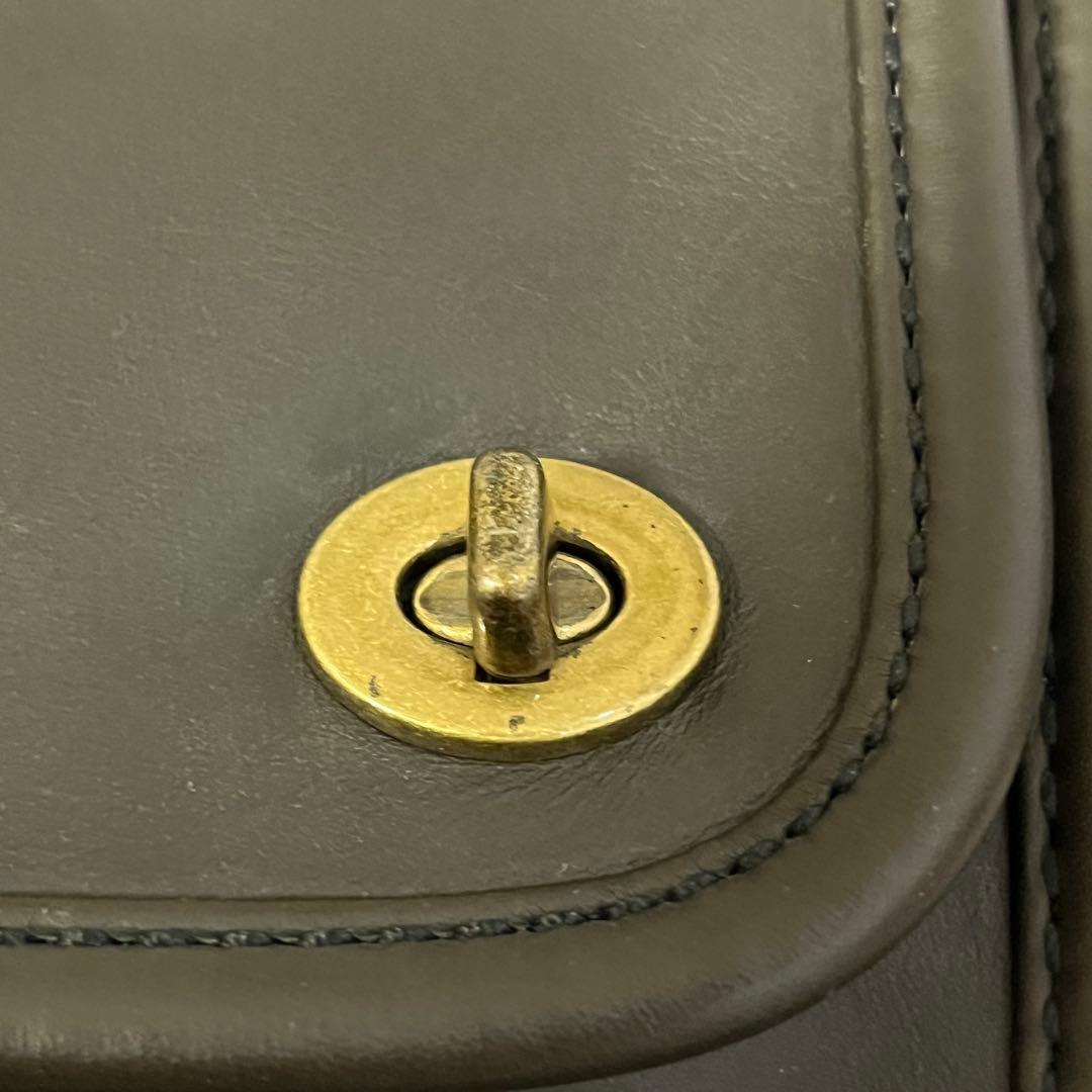 美品✨オールドコーチ　ウエストバッグ　ボディバッグ　レザー　ターンロック　カーキ