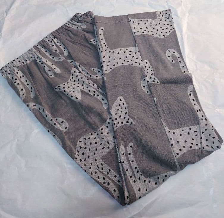 新品タグ付き ワコール パジャマ ワンピ ルームウェア ヒョウ グレー L