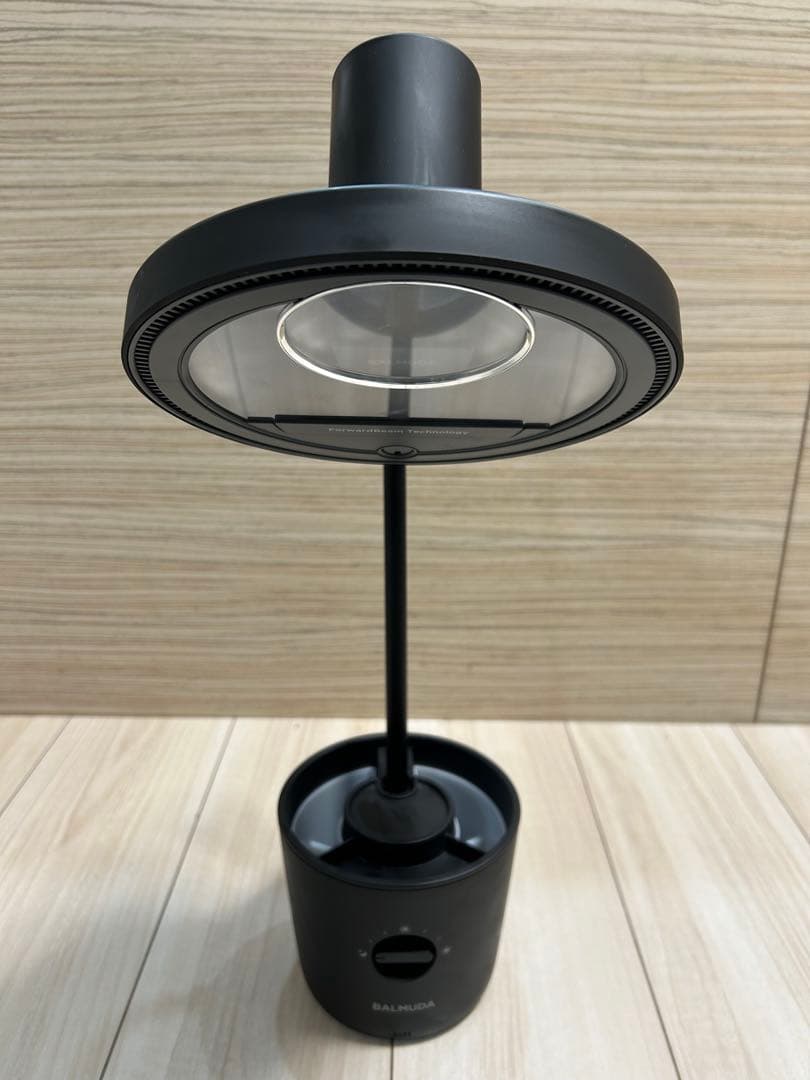 【特価】BALMUDA The Light L01A-BK スタンドライト 黒