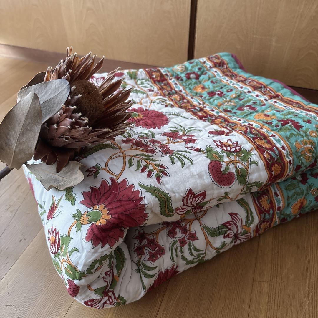 未使用※インド ブロックプリント 中綿入りベビーキルト ロイヤルグリーン ラグ