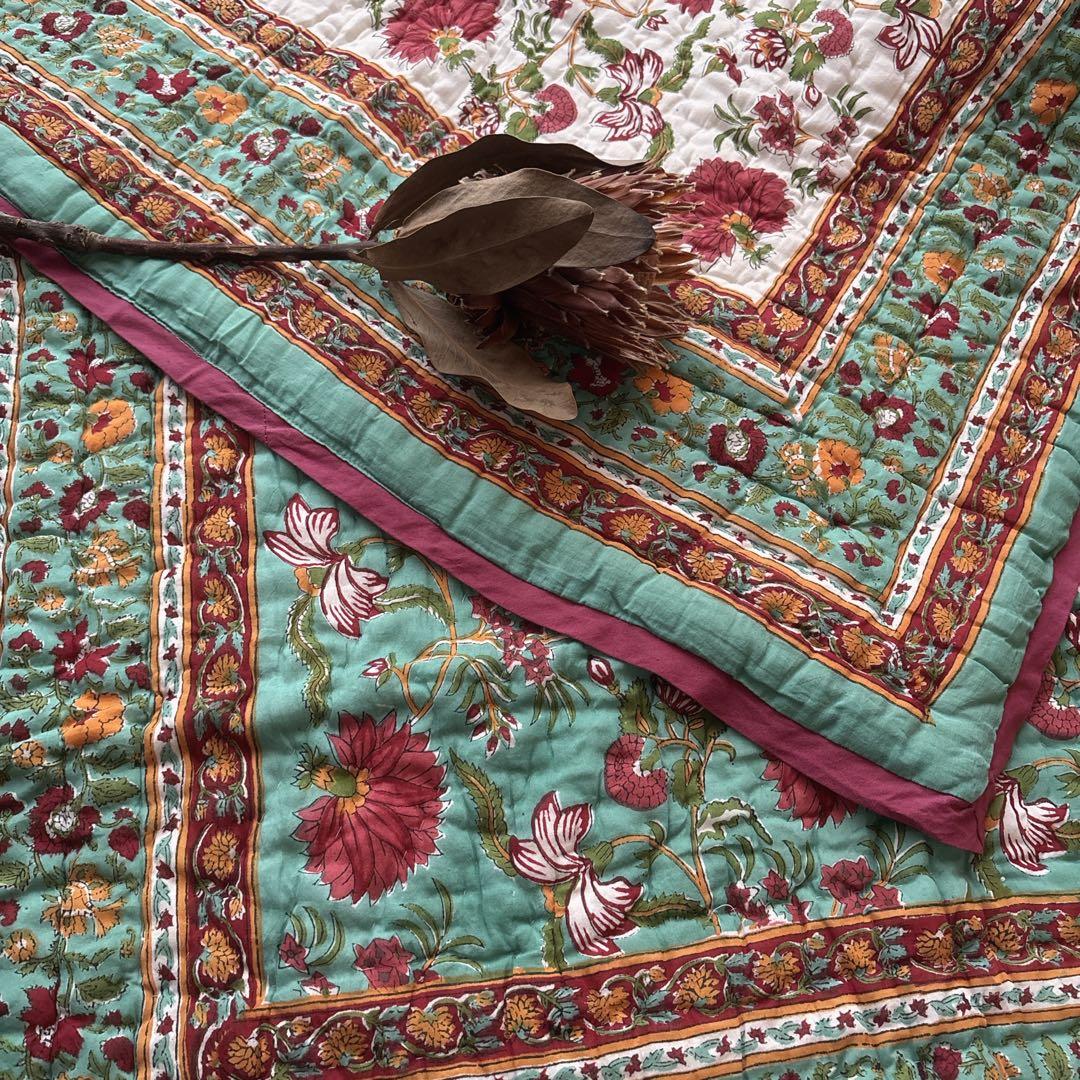 未使用※インド ブロックプリント 中綿入りベビーキルト ロイヤルグリーン ラグ