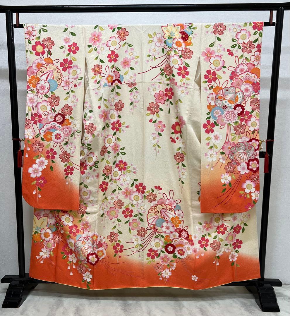 振り袖　フルセット　長襦袢付　枝垂れ桜　金彩加工　刺繍入り　銀通し　757