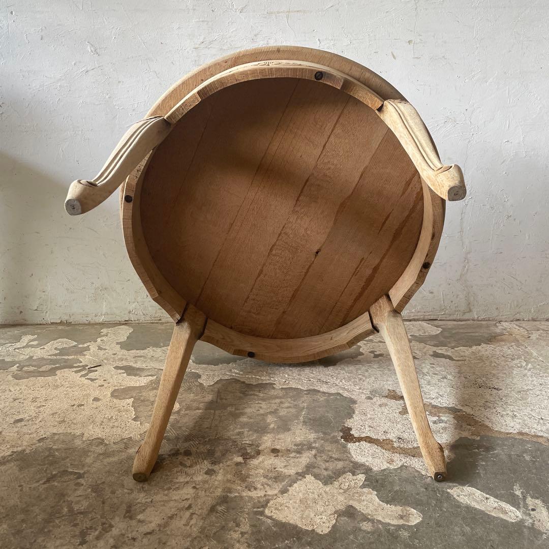 ビンテージ　ラウンドコーヒーテーブル　ラウンドセンターテーブル　猫脚　剥離