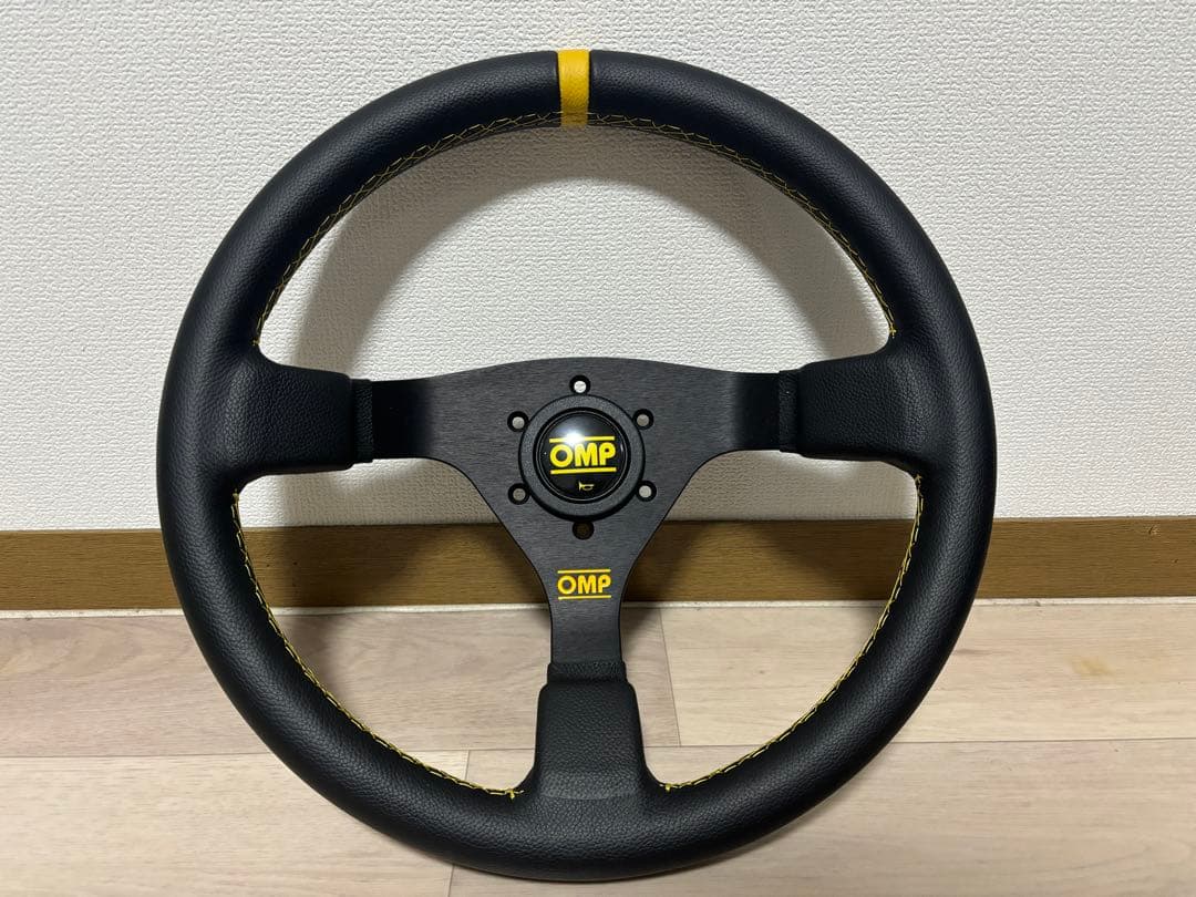 OMP WRCステアリングホイール