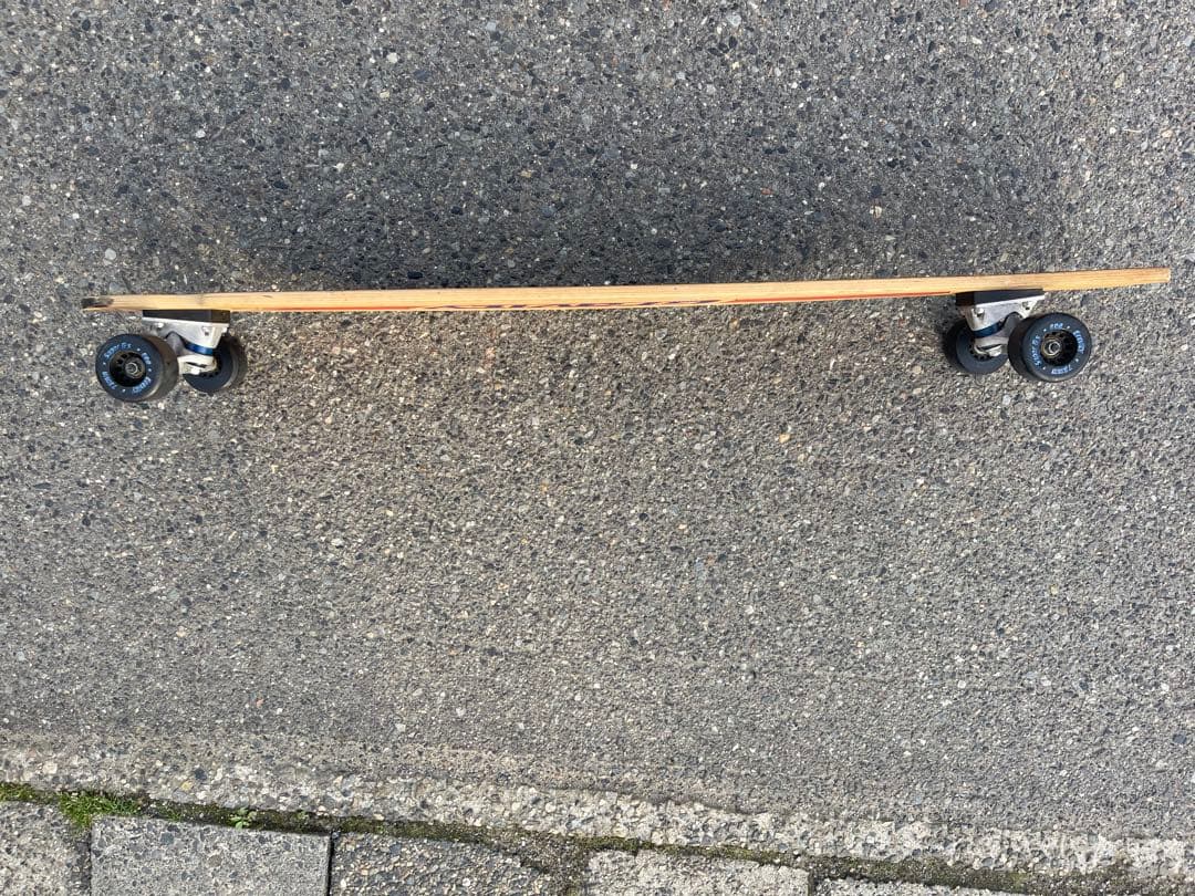 ロングスケートボード　GRAVITY HYPER CARVE 47