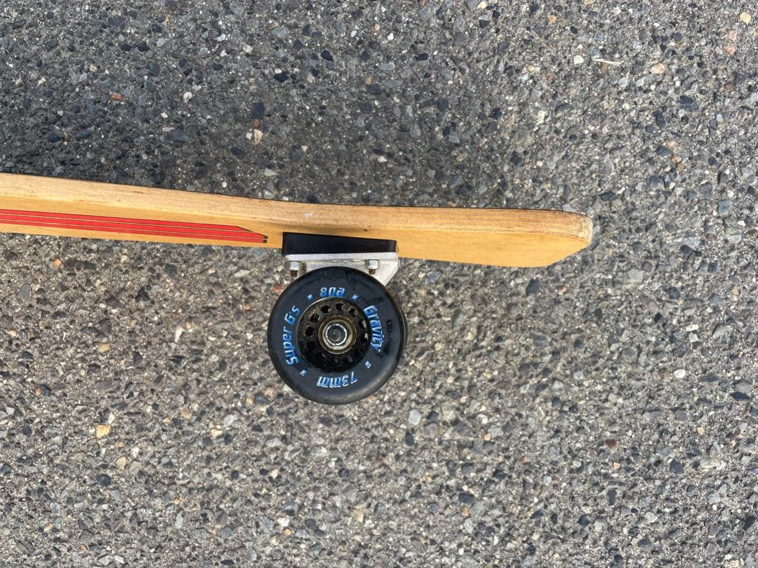 ロングスケートボード　GRAVITY HYPER CARVE 47