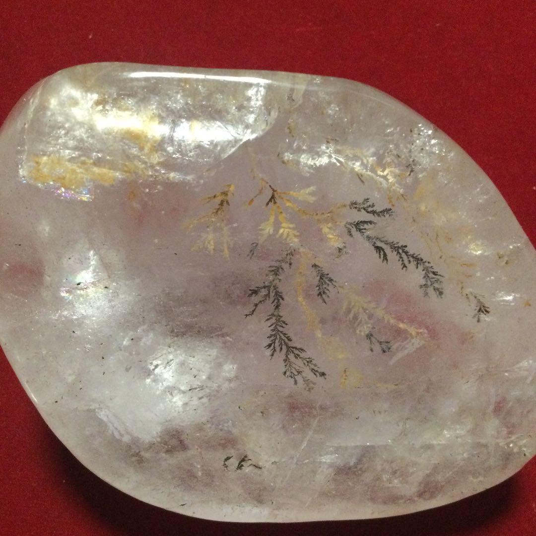 虹入り水晶　デンドリチッククォーツ　ヒマラヤ水晶　置物 580g 手のひらサイズ