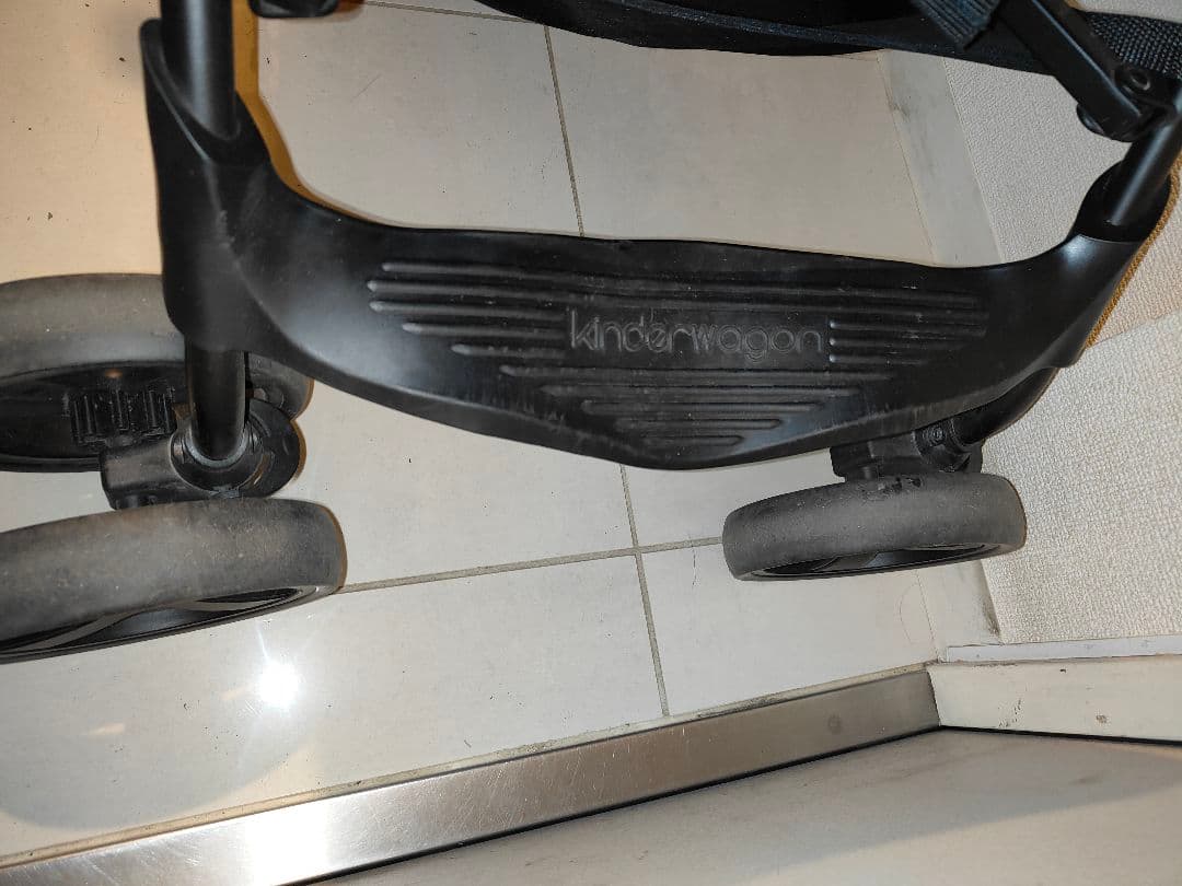 おさつ　キンダーワゴン　DUOシティポップII