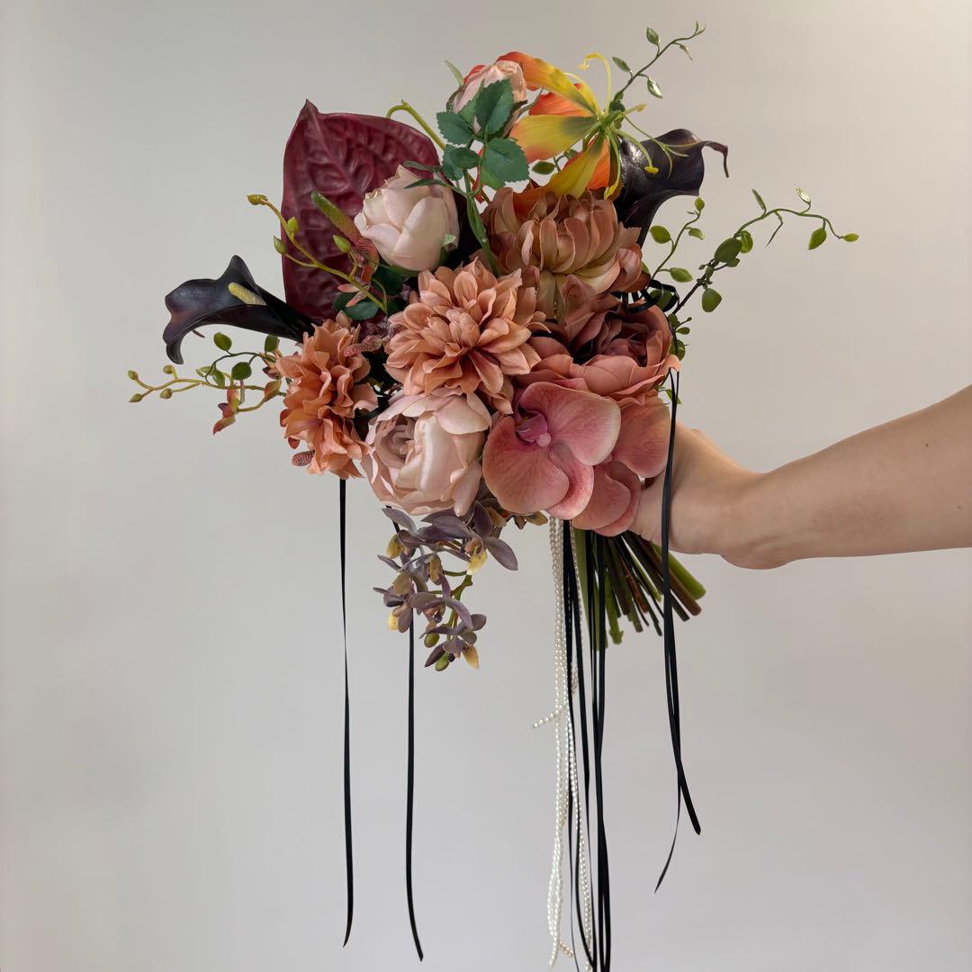 【ブートニア付】ウェディングブーケ　アーティフィシャルフラワー造花