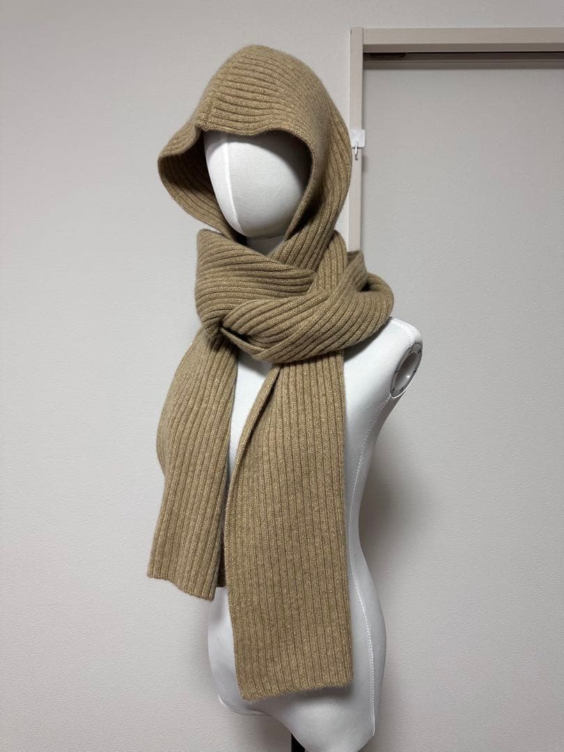専用ページ‼️totemeトーテム　ウール　ヤクスカーフ　hooded scarf
