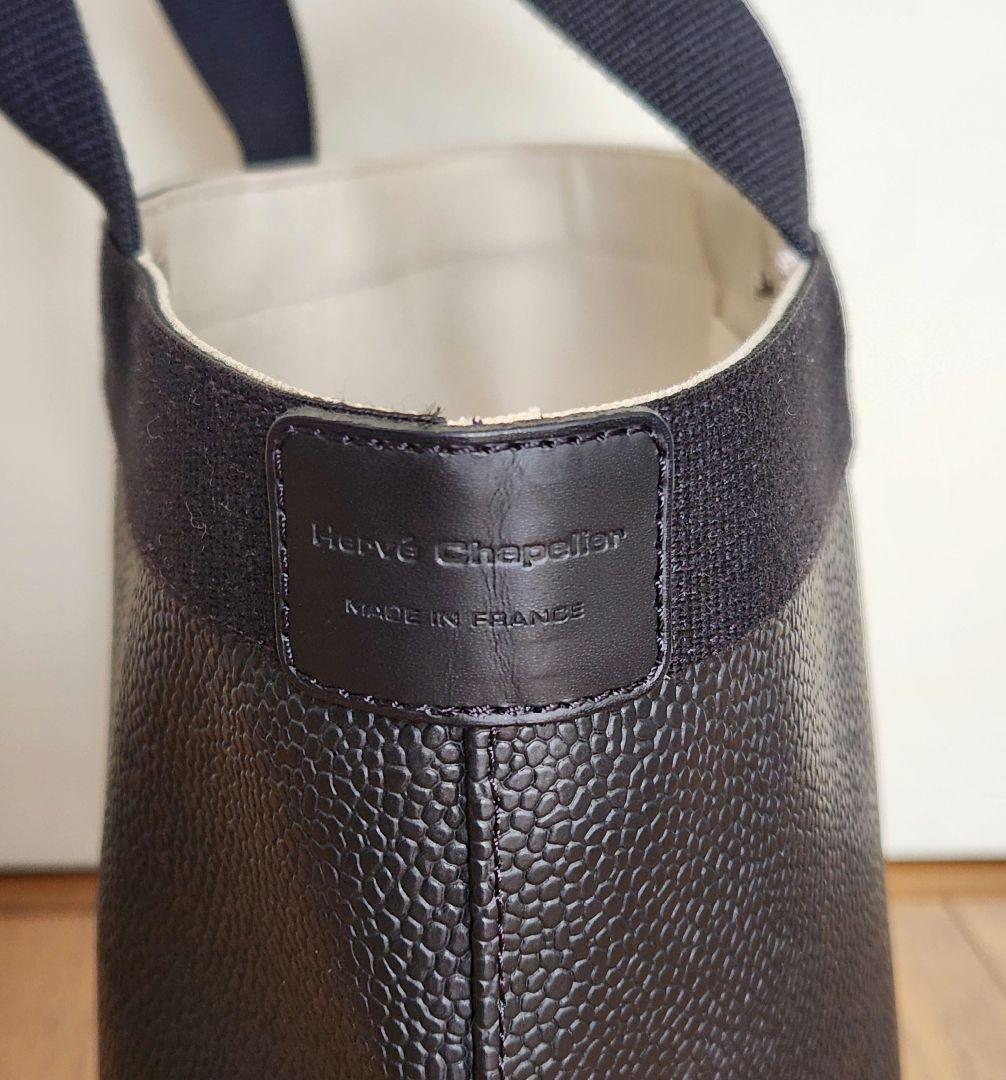 エルベシャプリエ　704GP ノワール/ノワール　黒