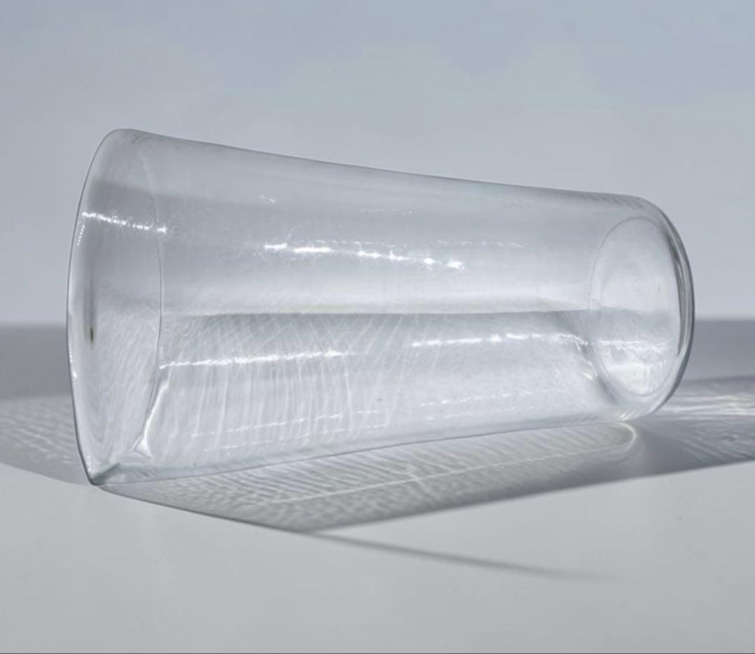 辻和美 「注ぐと受ける器」ガラス片口