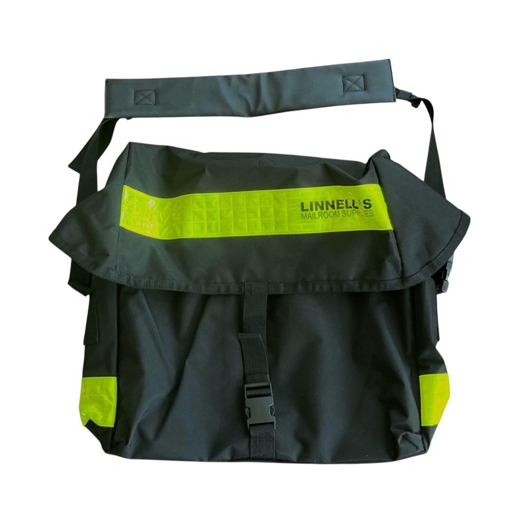 ロイヤルメール　メッセンジャーバッグ