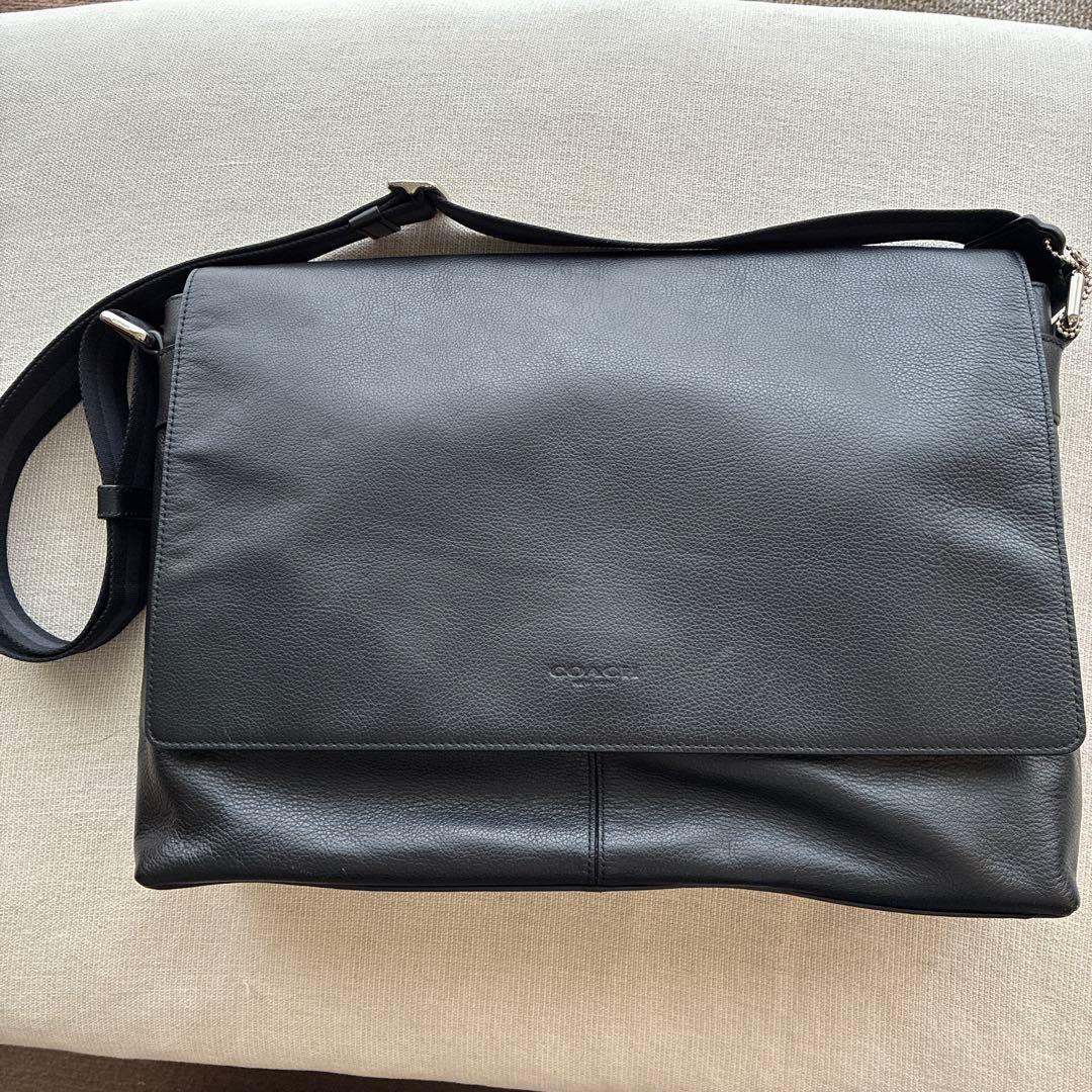 【スーパーマン】コーチ　ブラックレザーメッセンジャーバッグ　未使用