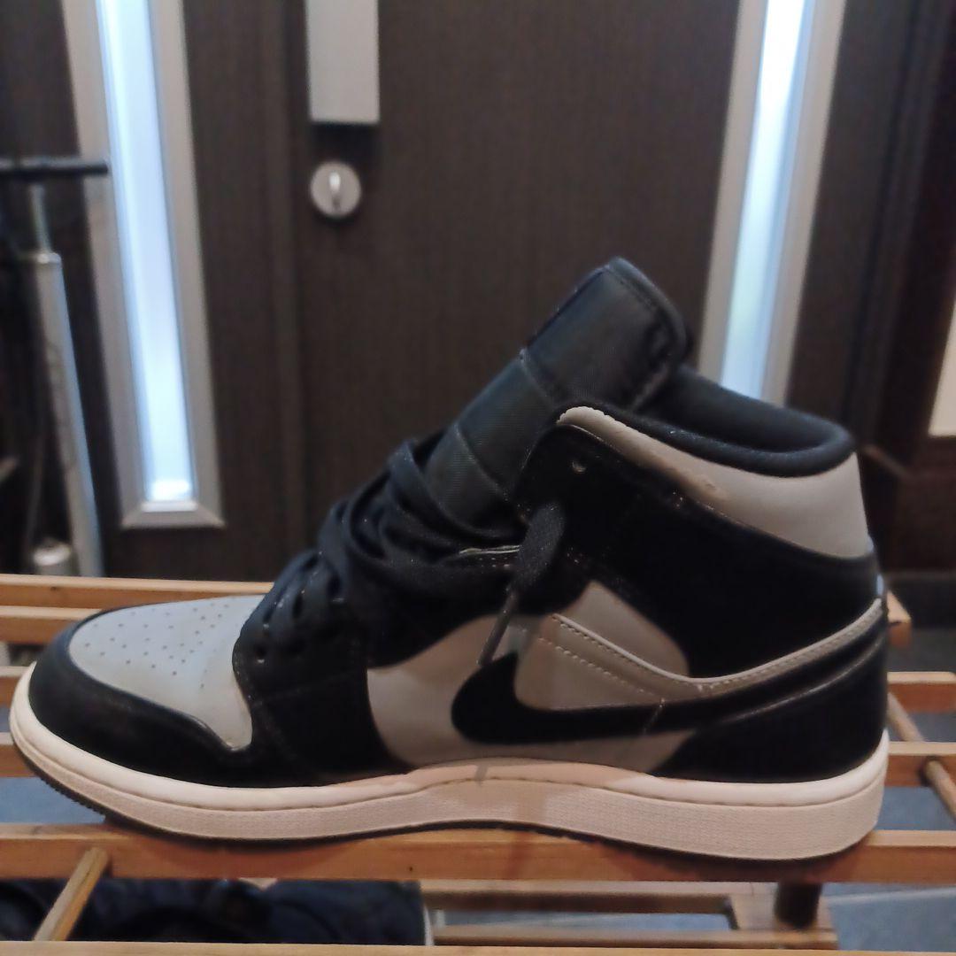 Nike Air Jordan 1 Mid ナイキエアジョーダン1