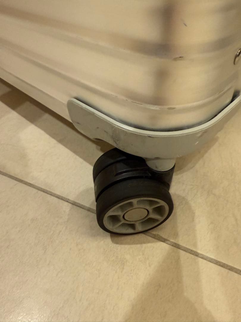 希少【RIMOWA】リモワ トパーズ パイロット4輪 TSAロック付き