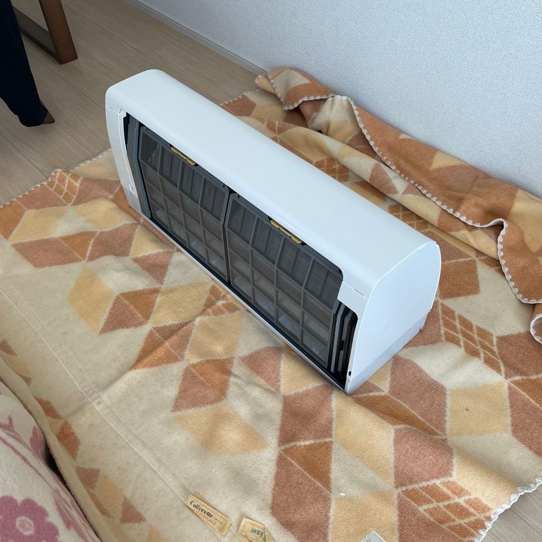 みーん 白くまくんスリム 自動お掃除 エアコン ビックカメラオリジナル