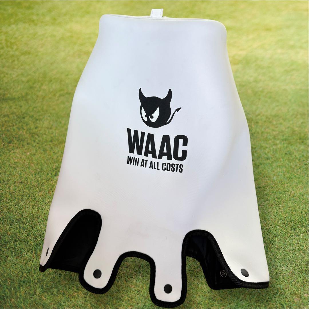 WAAC ワック　キャディバッグ　3点ショルダー　スタンド式　軽量　白