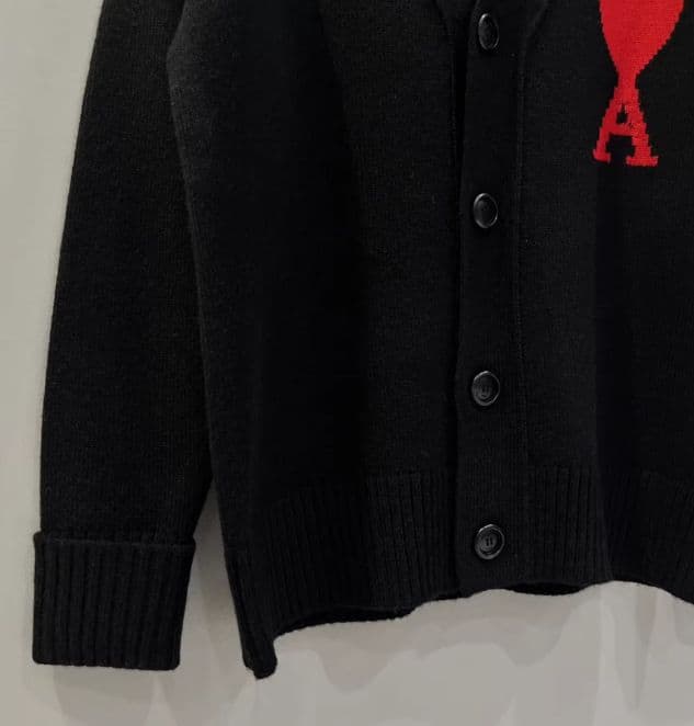 ✨新品✨ AMI PARIS ニットセーター ハート 男女兼用 ブラック S