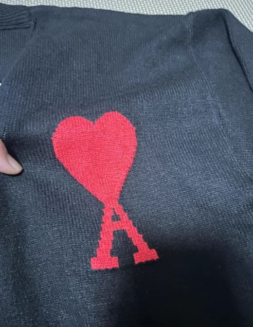 ✨新品✨ AMI PARIS ニットセーター ハート 男女兼用 ブラック S