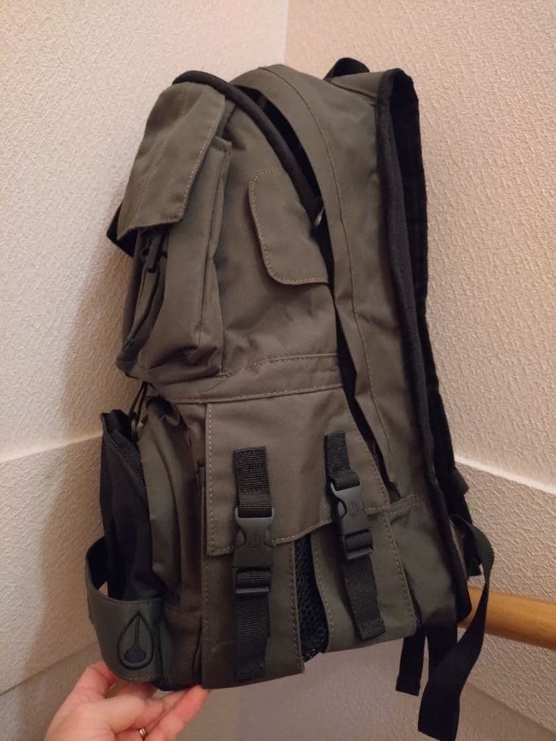 新品未使用NIXONリュック