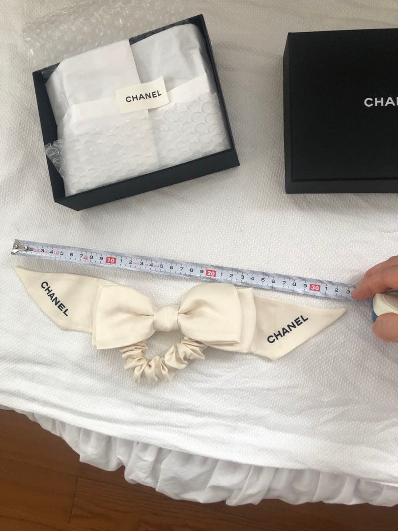 CHANEL アイボリー リボンヘアゴム　スズ，グランマ様こ専用。
