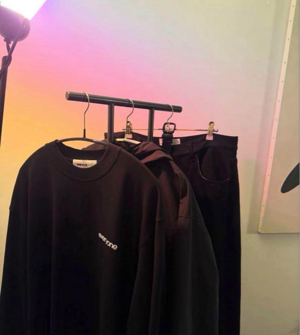 【新品未使用】everyone long sleeve T logo black