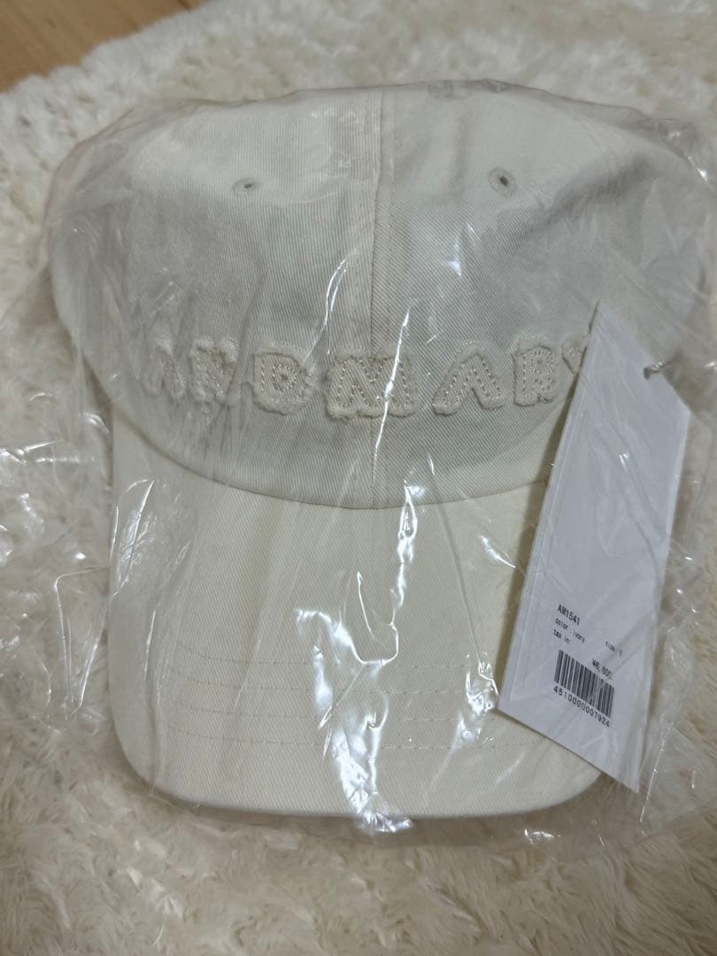 andmary Mary logo cap ivory キャップ アンドマリー