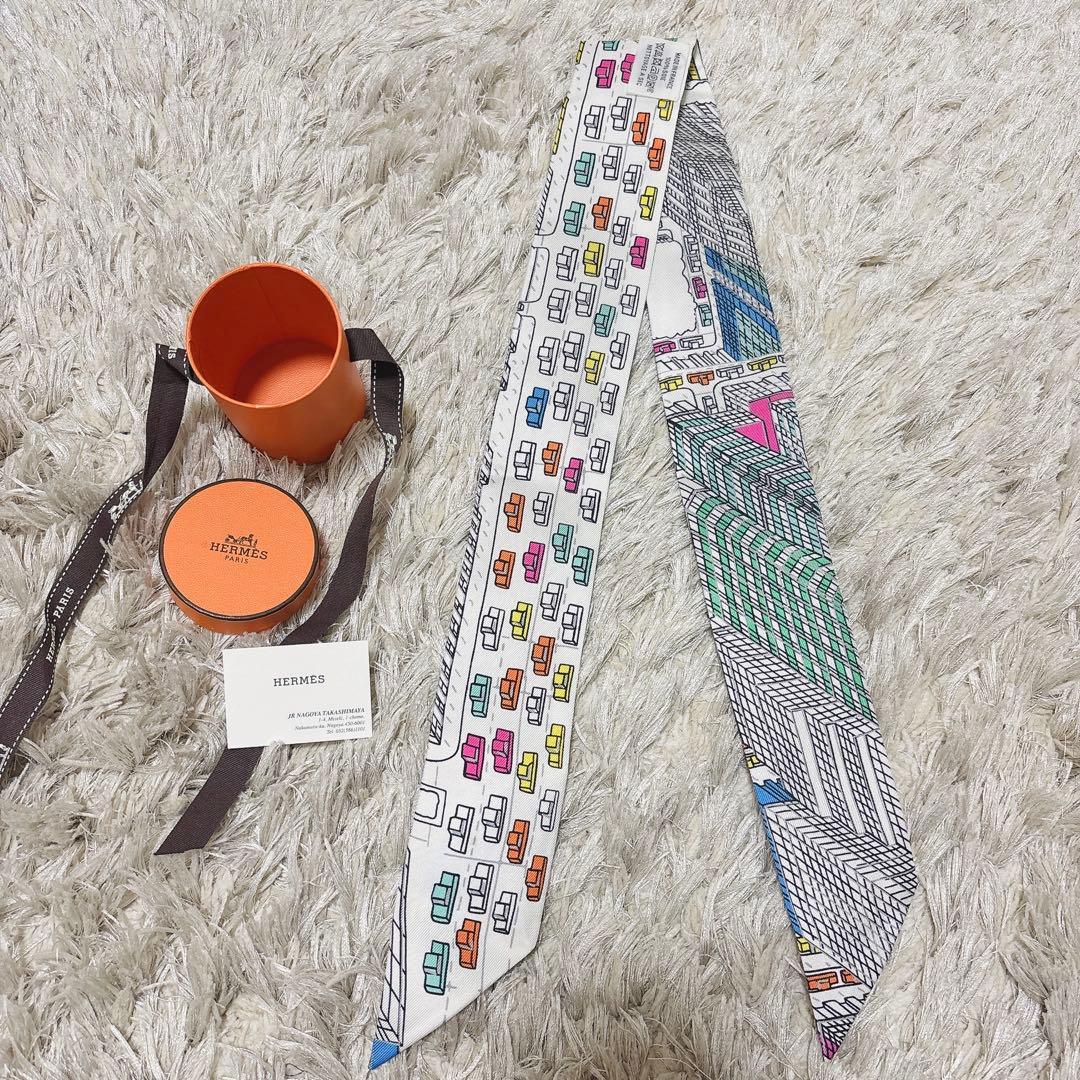 エルメスのツイリー 《パンタン・シティ》