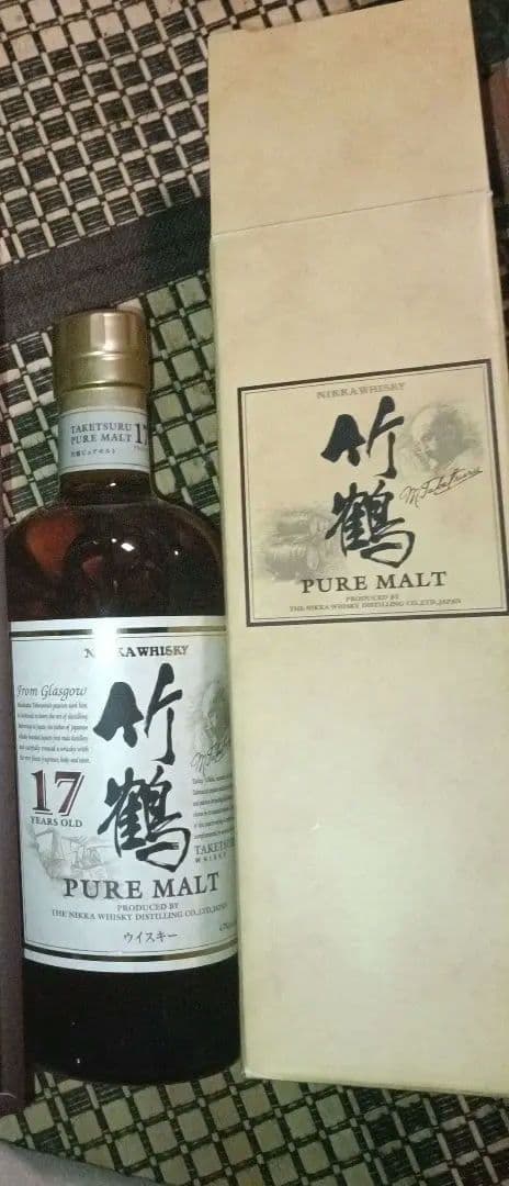 NIKKA WHISKY ニッカ竹鶴17年 ピュアモルトウイスキー箱付き