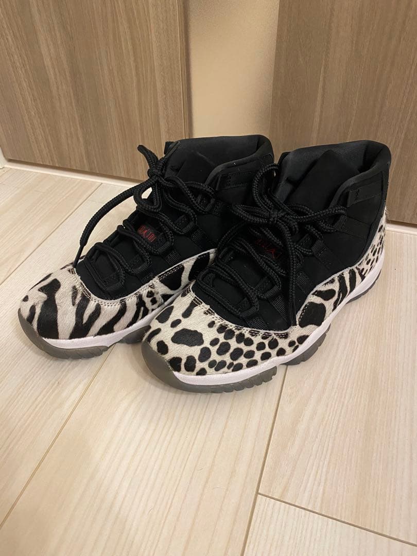 エアジョーダン11アニマル レオパード柄ハイカットスニーカー