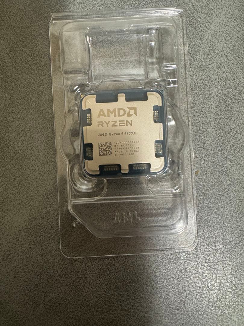 AMD Ryzen 9 9900X 新品バルク品