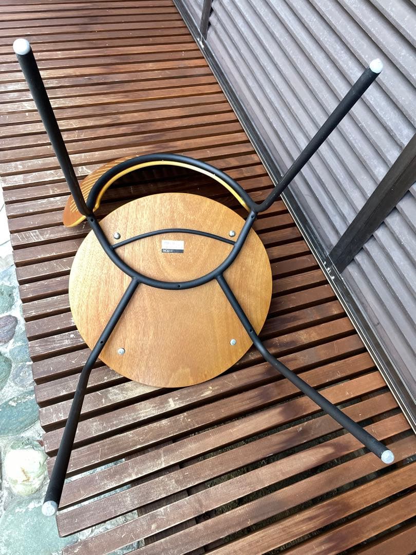 デンマーク　フレデリシア　椅子　ナナディツエル　　赤　3