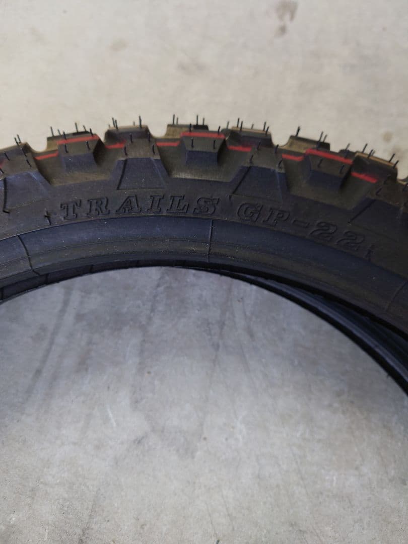 IRC GP-22 オン・オフロード タイヤ 80/90-17htaed