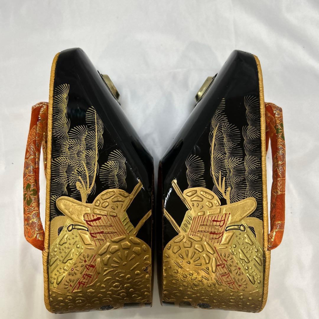 美品　七五三　高級黒地塗り　ぽっくり　鈴付き