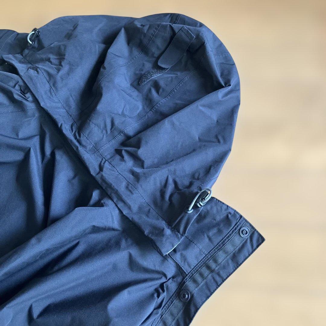 mont-bell フード付きマウンテンパーカー