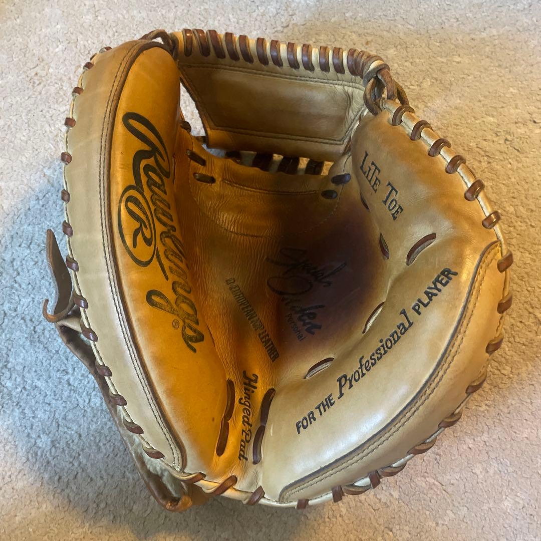 元近鉄バファローズ　石山一秀選手使用　Rawlings キャッチャーミット