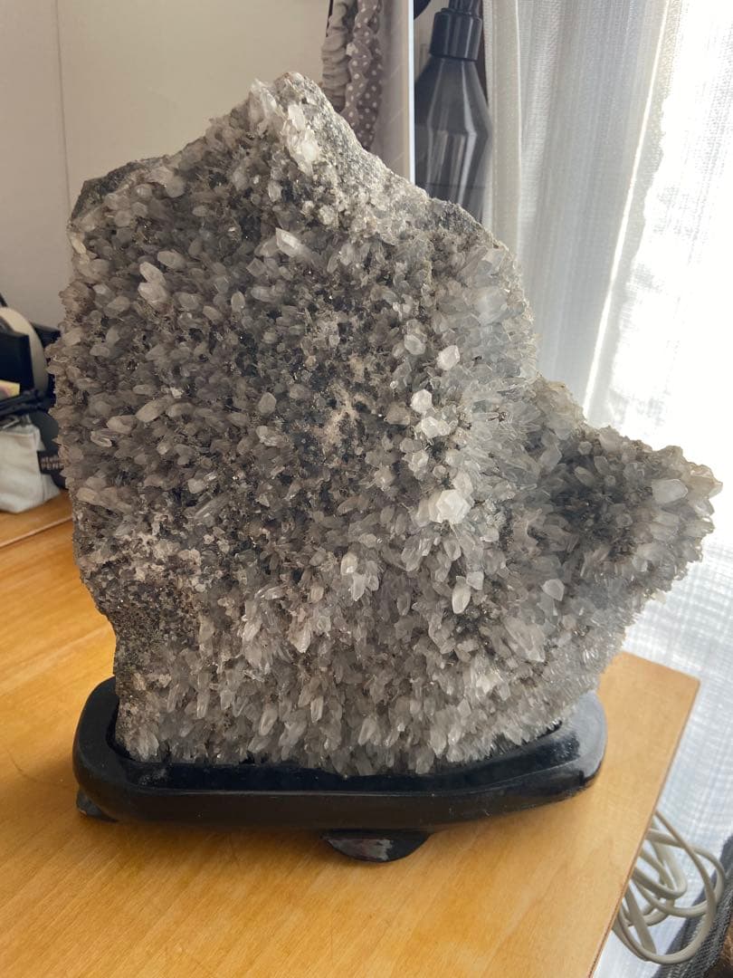 特大希少サイズ　水晶クラスター 原石 天然石 鉱物 水晶