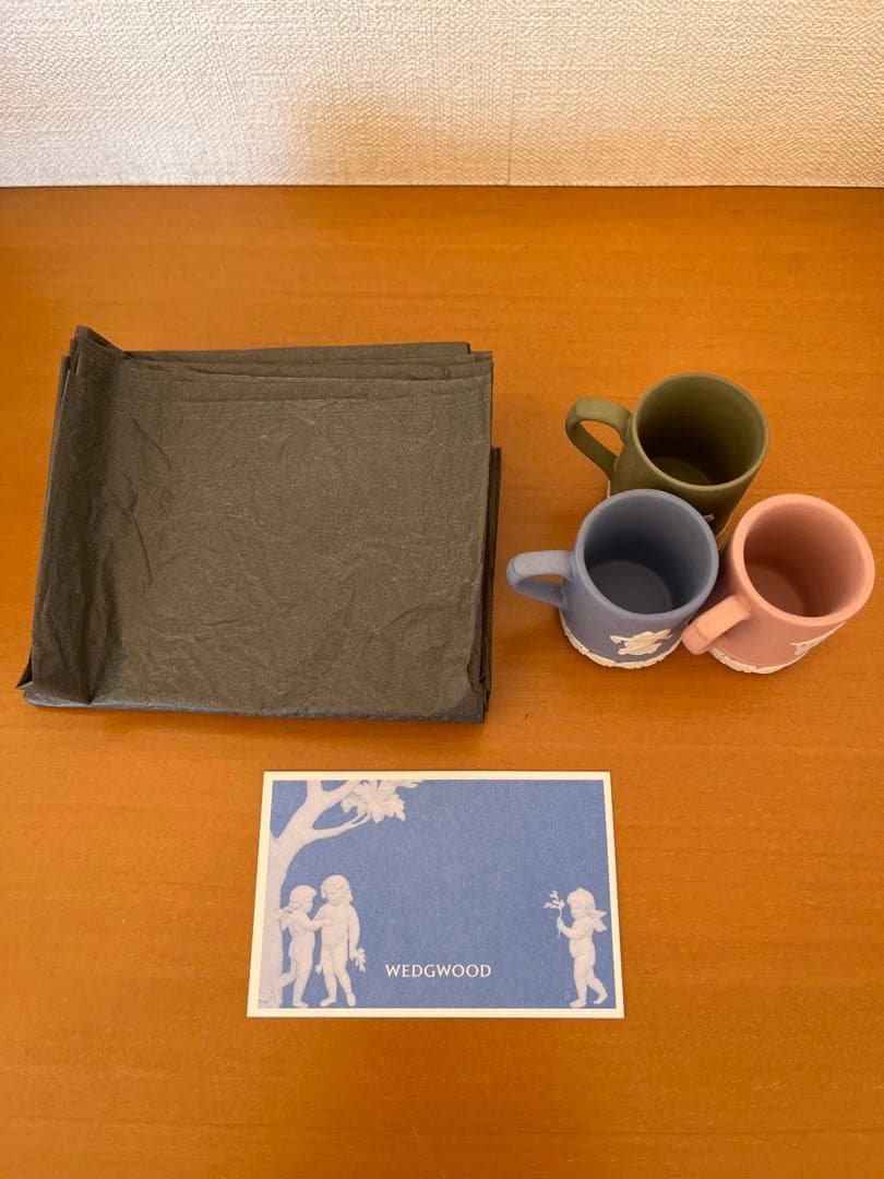 Wedgewoodミニチュアマグカップ3個セット
