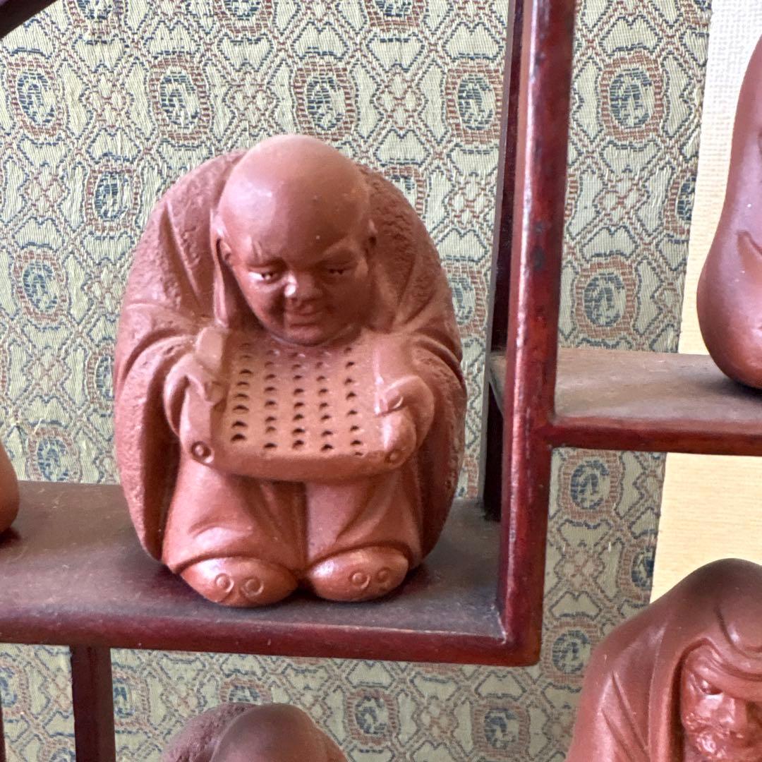 宣興微型紫砂　人形&飾り棚セット