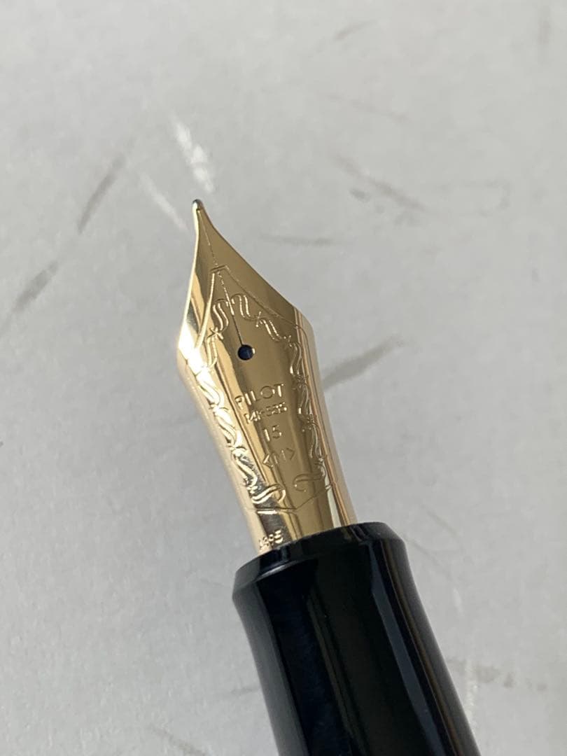 PILOT 743 万年筆 14Kペン先 M